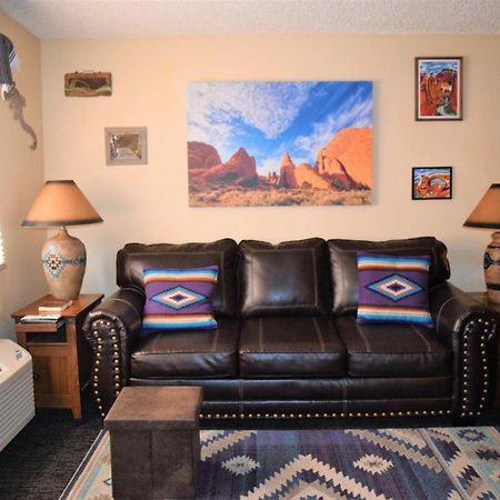 St Dane'S Desert Juniper Cabin Vila Moab Exterior foto