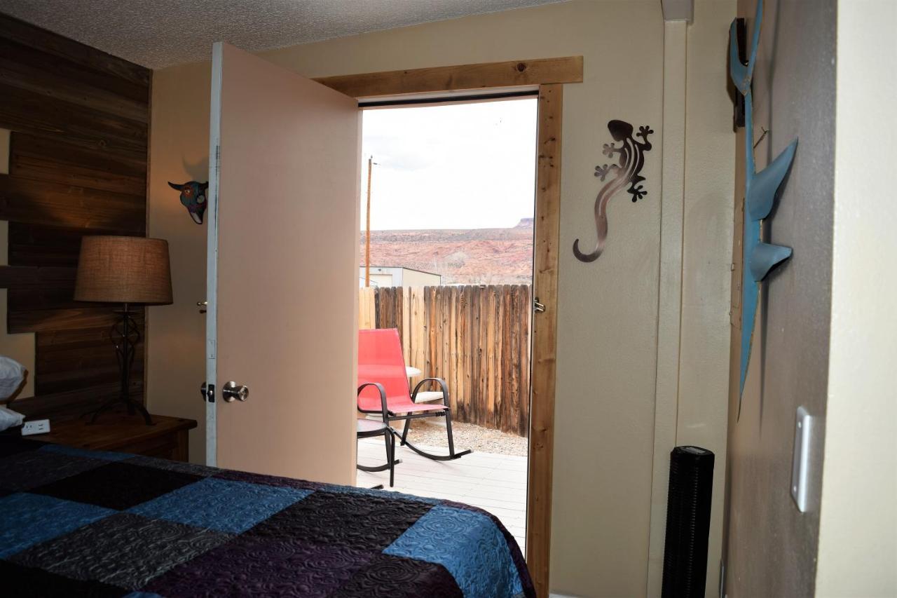 St Dane'S Desert Juniper Cabin Vila Moab Exterior foto