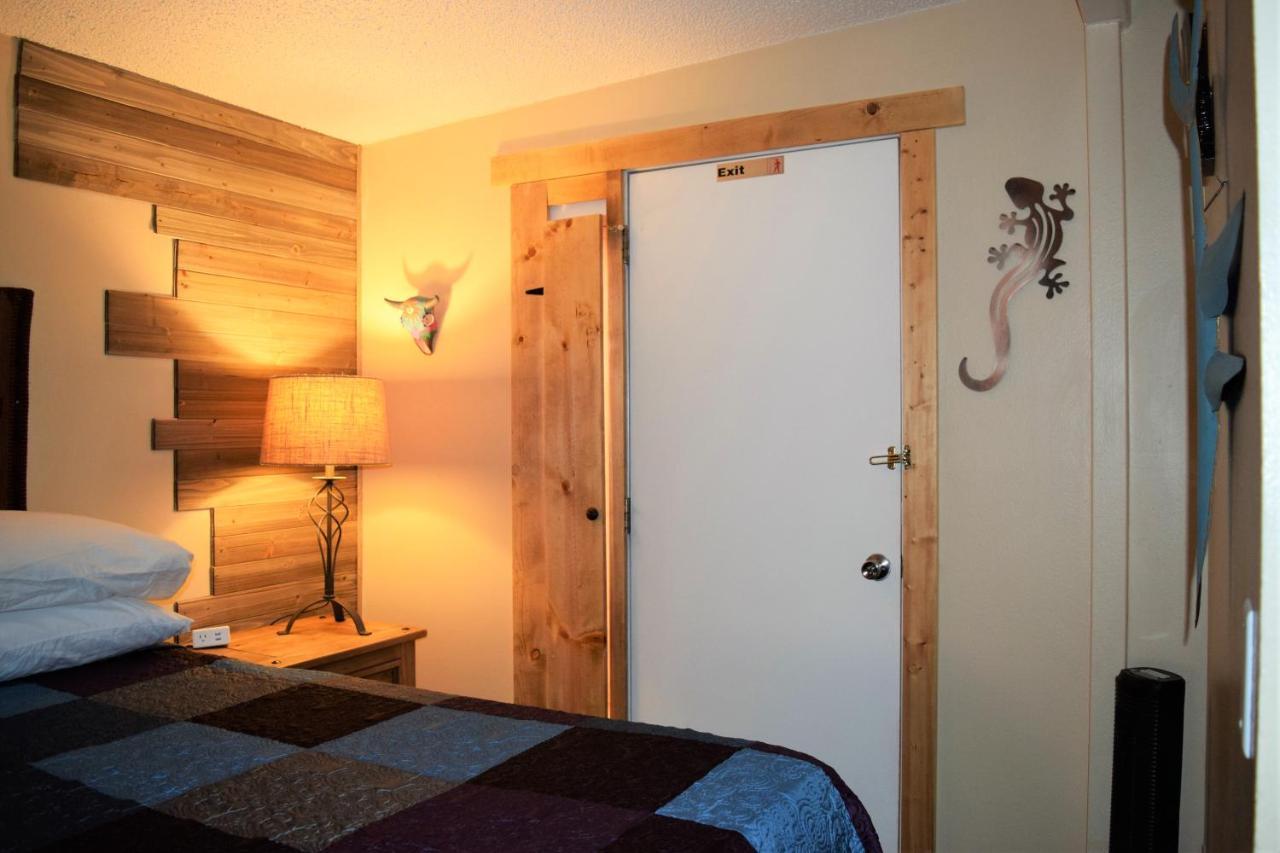 St Dane'S Desert Juniper Cabin Vila Moab Exterior foto
